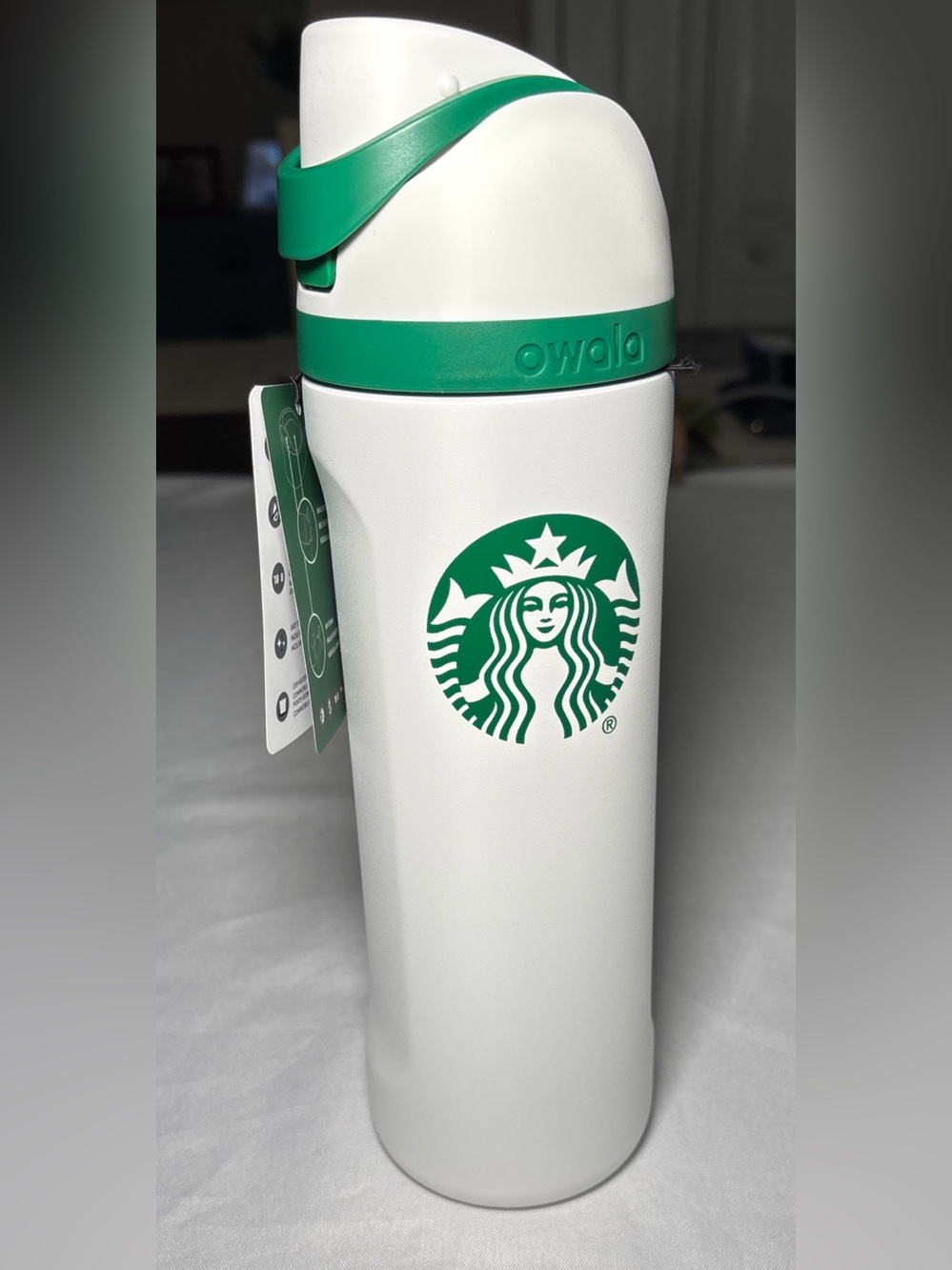 Starbucks x Owala FreeSip Stainless Steel White Limited Edition Water Bottle NWT